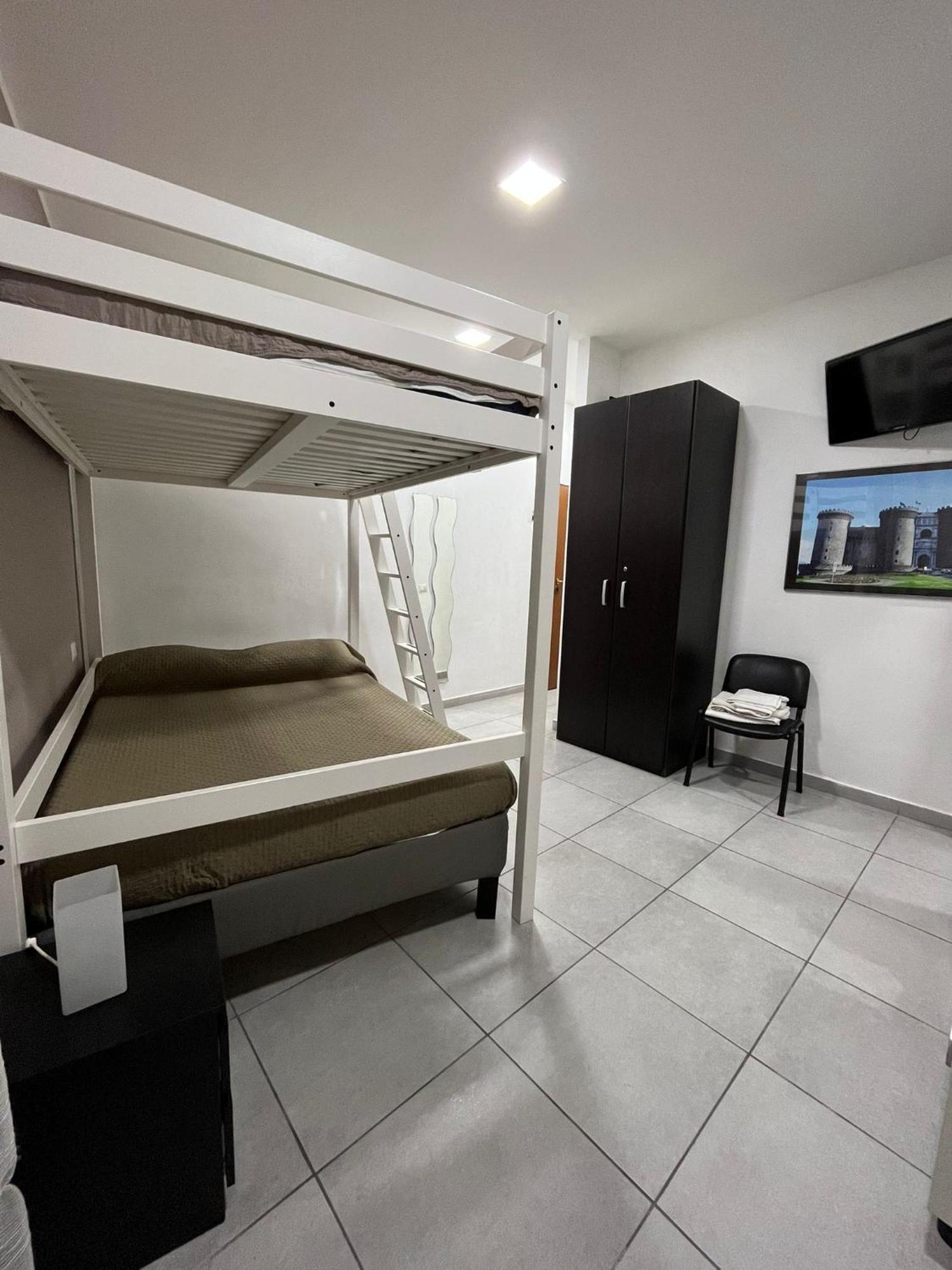 نابولي Bed & Breakfast De Bono المظهر الخارجي الصورة